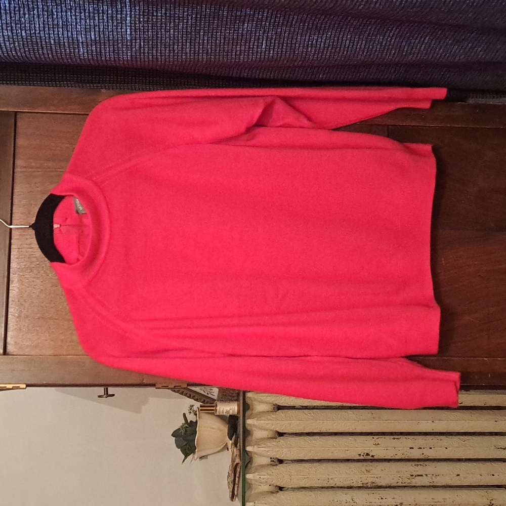 Designers Originals Size 40 Large Classic Red Women's Sweater W Mock Neck